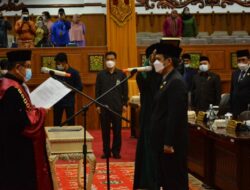 Faisal Riza Resmi Dilantik Jadi Wakil Ketua DPRD Provinsi Jambi Ganti Rocky
