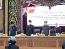 DPRD Provinsi Jambi Gelar Rapat penyampaian pandangan umum fraksi-fraksi terhadap Rancangan Perda Perubahan APBD