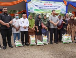 Provinsi Jambi Salurkan Bantuan Pangan dari Pemerintah Pusat, Gubernur Al Haris : Ini Membantu Masyarakat